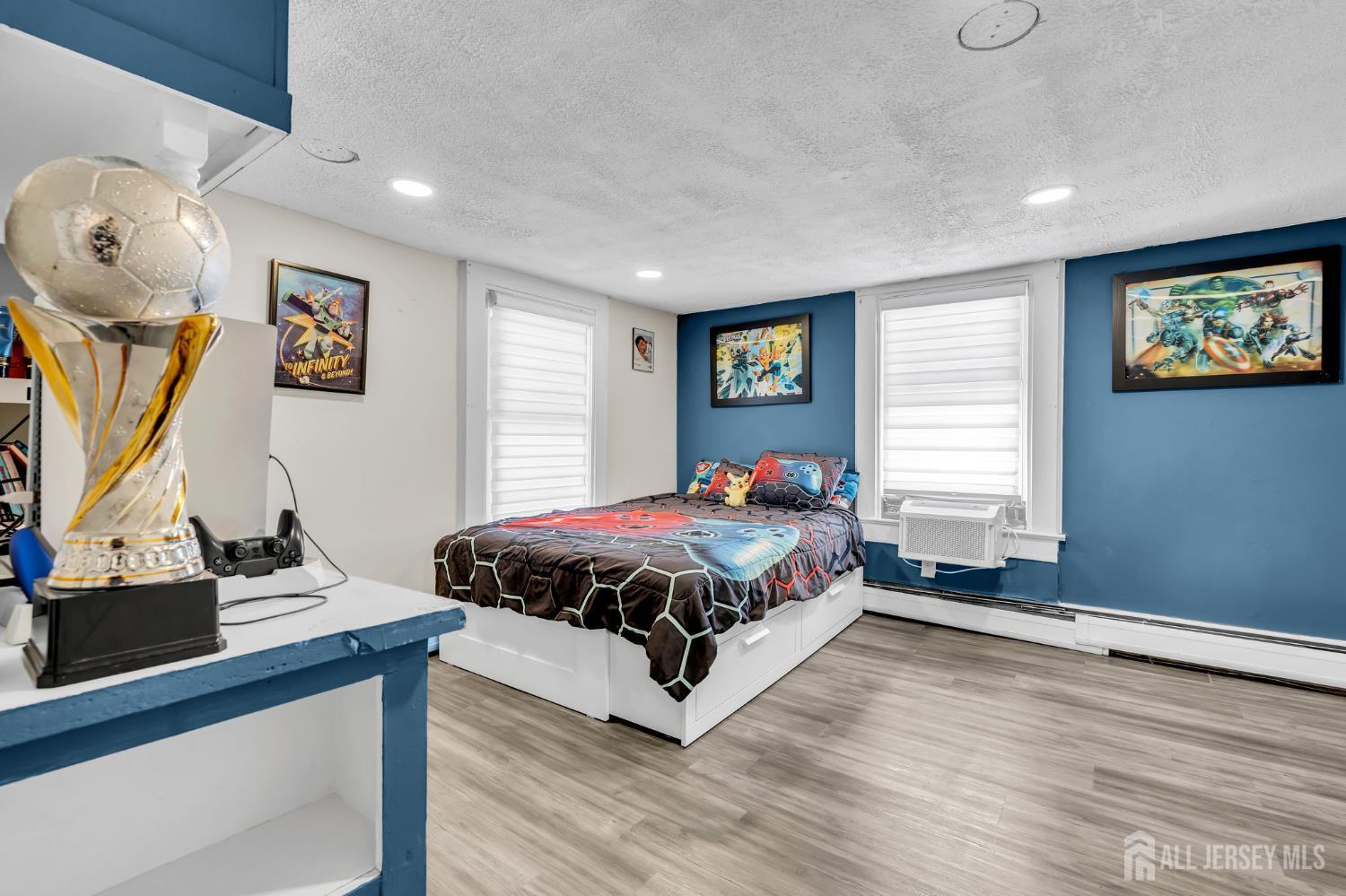 13 Hensler Lane Sayreville NJ 08872