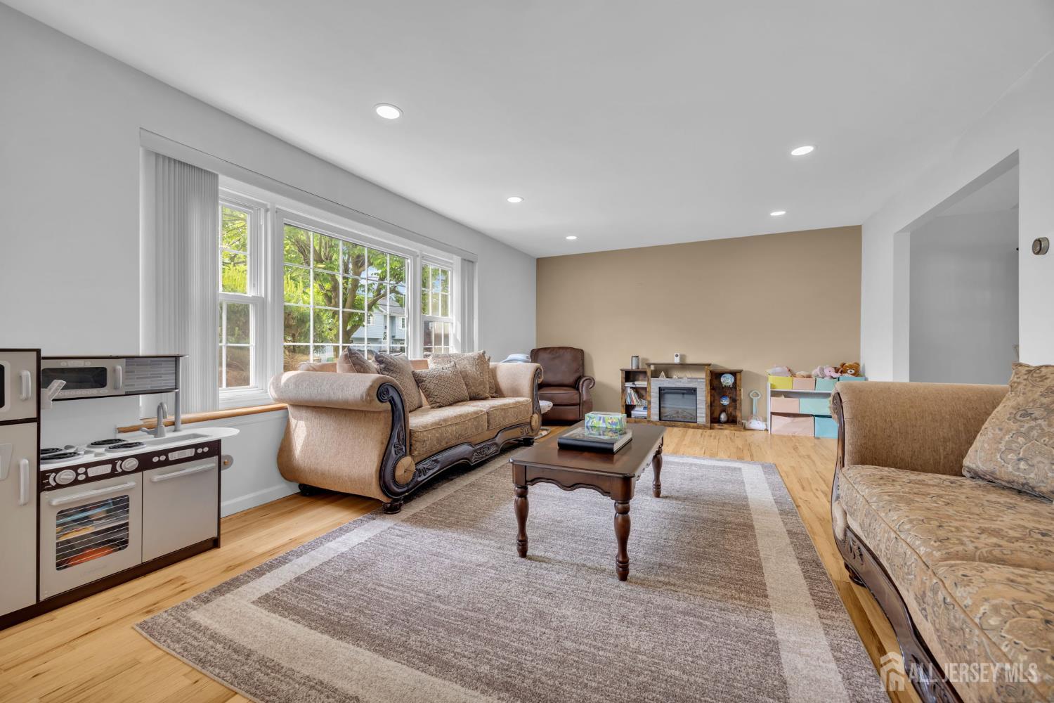35 Albert Avenue Milltown NJ 08850