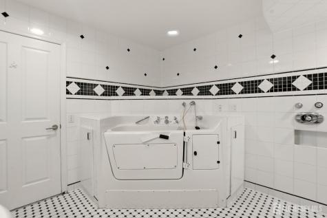477 Lincoln Avenue Highland Park NJ 08904