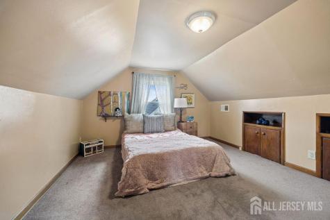 190 Parker Street Sayreville NJ 08879