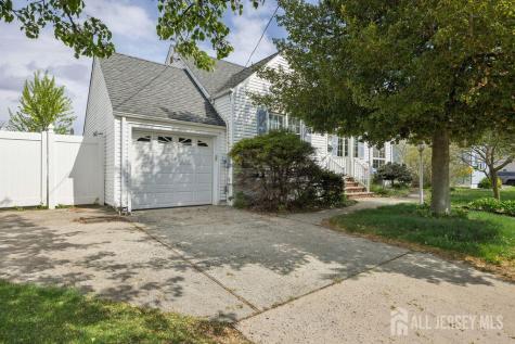 190 Parker Street Sayreville NJ 08879