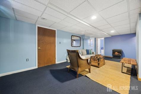 190 Parker Street Sayreville NJ 08879