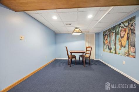 190 Parker Street Sayreville NJ 08879
