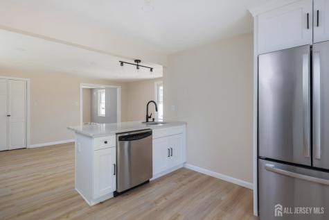 25 Dane Street Sayreville NJ 08872