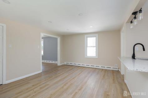25 Dane Street Sayreville NJ 08872