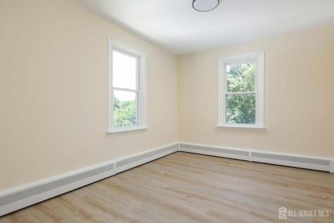 25 Dane Street Sayreville NJ 08872