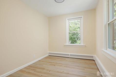 25 Dane Street Sayreville NJ 08872