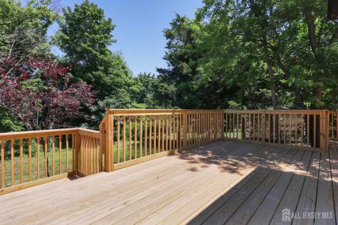 25 Dane Street Sayreville NJ 08872