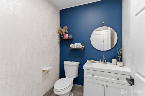 17 Edith Drive Franklin Twsp NJ 08873