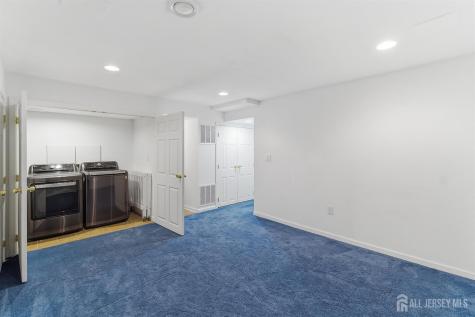 17 Edith Drive Franklin Twsp NJ 08873