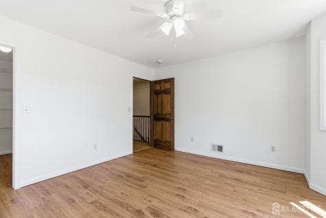39 Kearney Road Sayreville NJ 08879