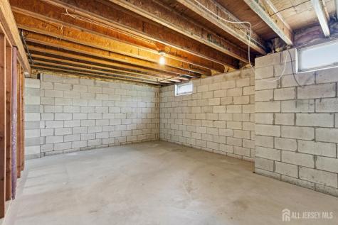 39 Kearney Road Sayreville NJ 08879