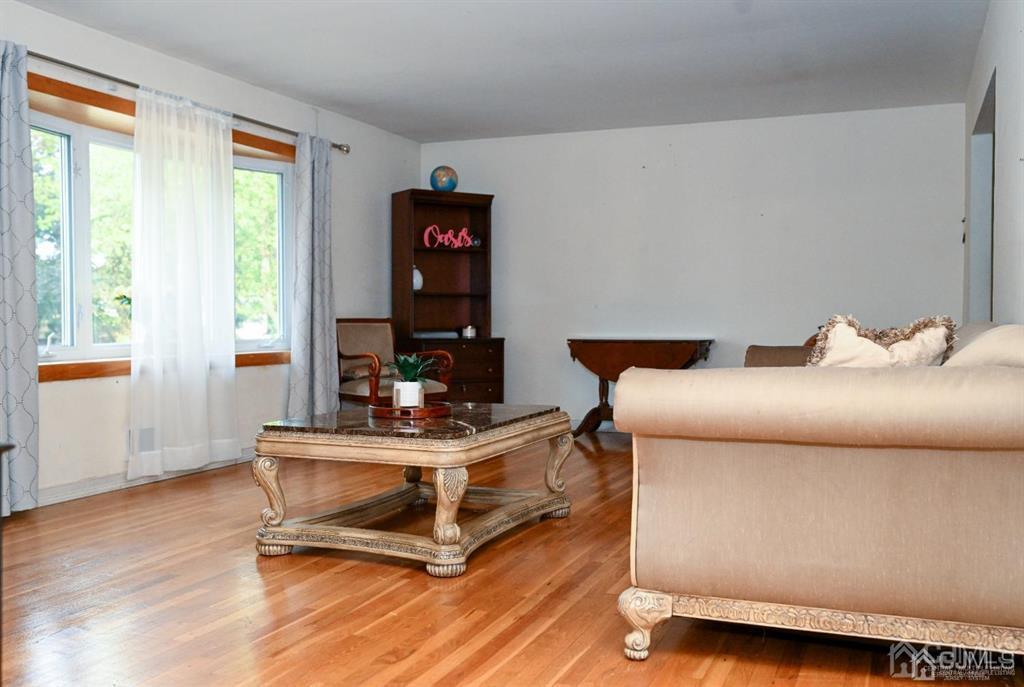 60 Coventry Circle Piscataway NJ 08854