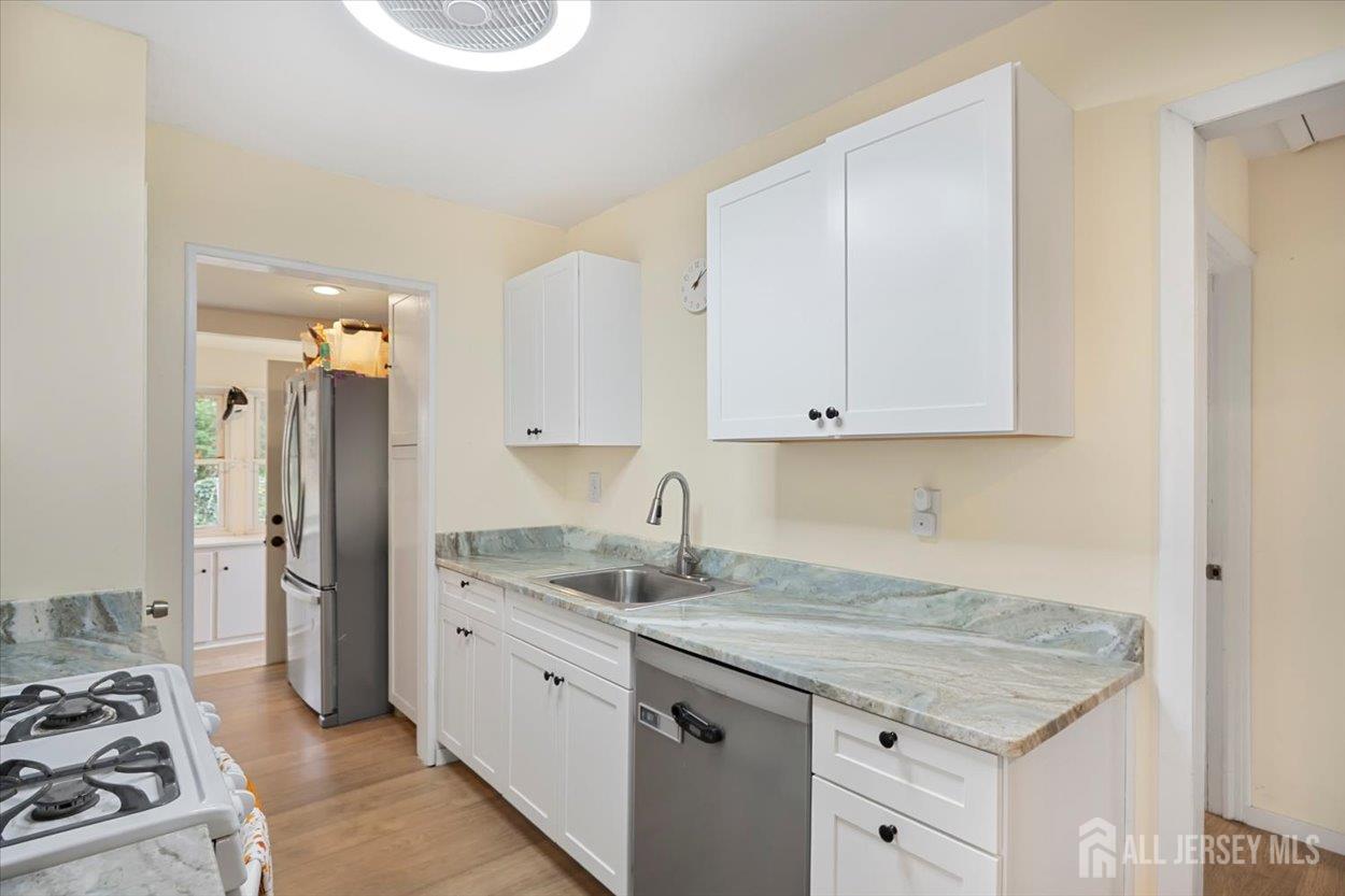 471 Beverly Drive Aberdeen NJ 07735