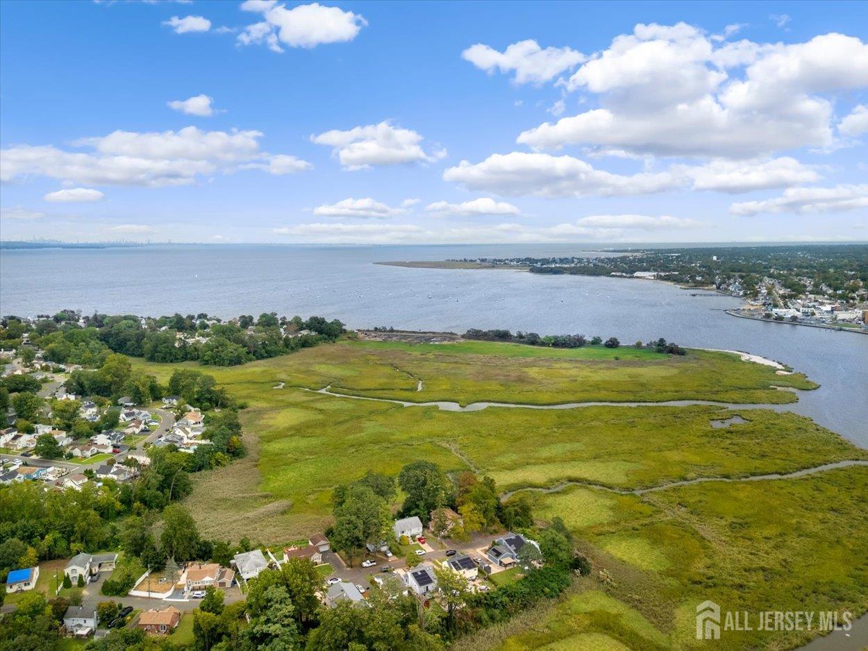 471 Beverly Drive Aberdeen NJ 07735