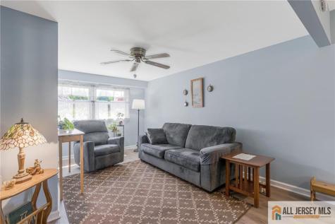 246 4th Street Dunellen NJ 08812