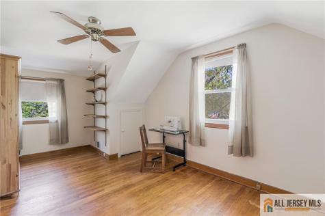 246 4th Street Dunellen NJ 08812