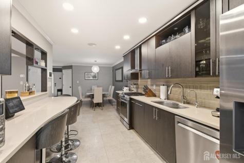 84 Drew Court Manalapan NJ 07726