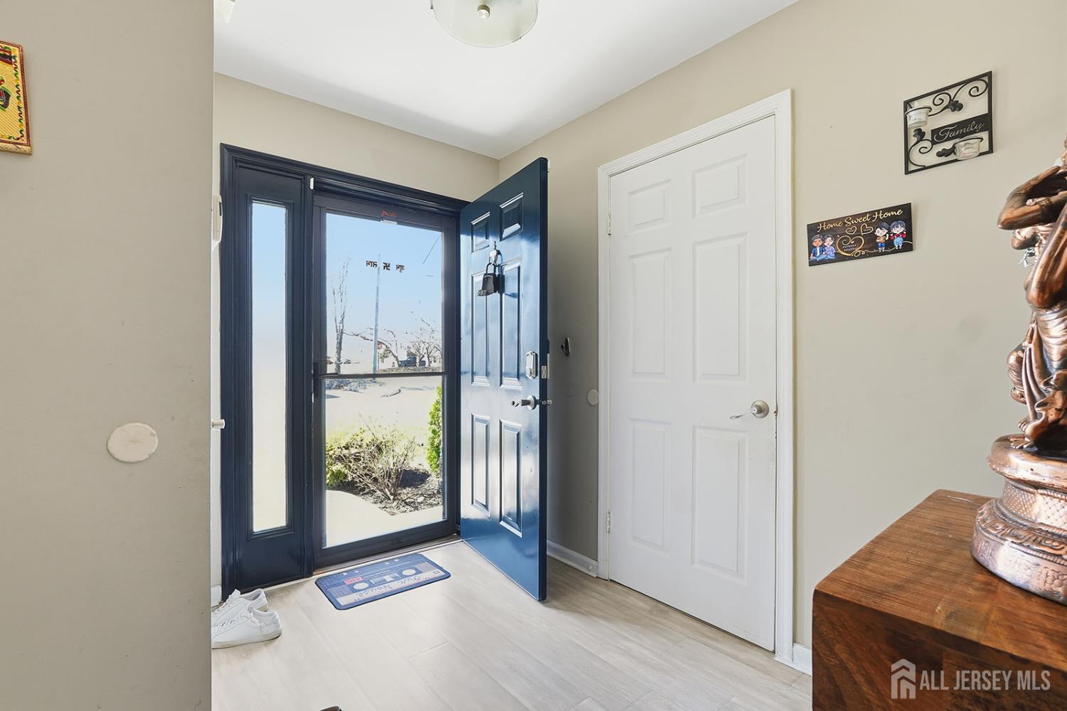 23 Scotto Place South Brunswick NJ 08810