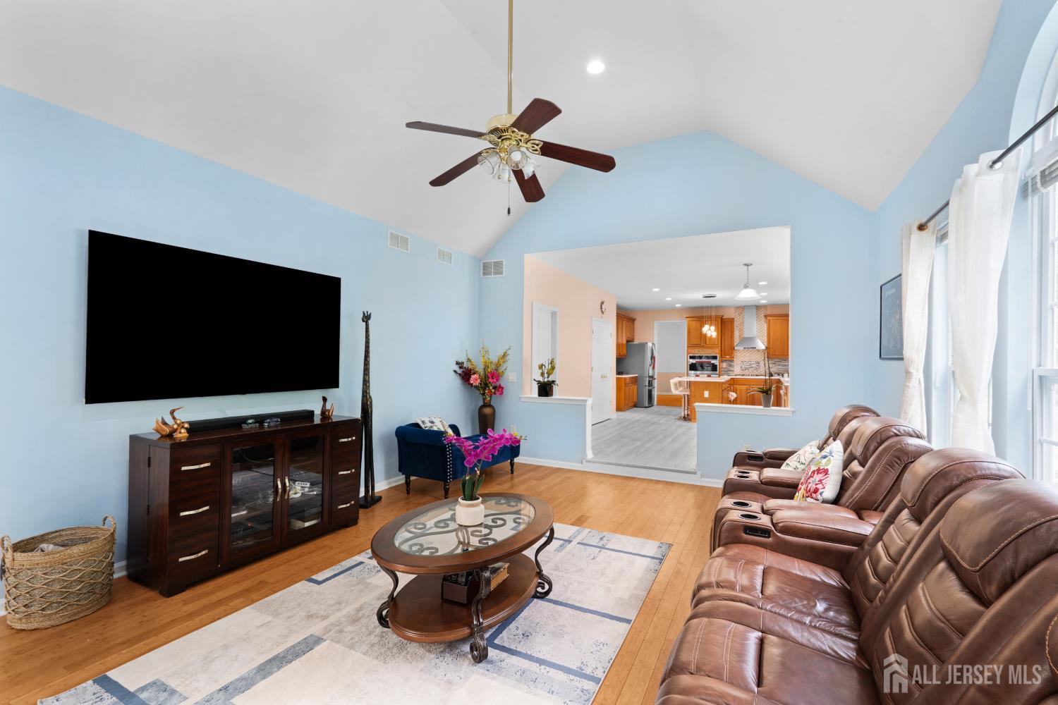 74 Macfarlane Circle Monroe NJ 08831