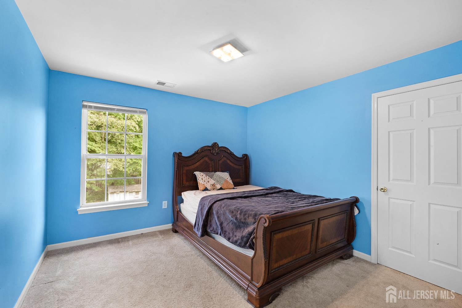 74 Macfarlane Circle Monroe NJ 08831