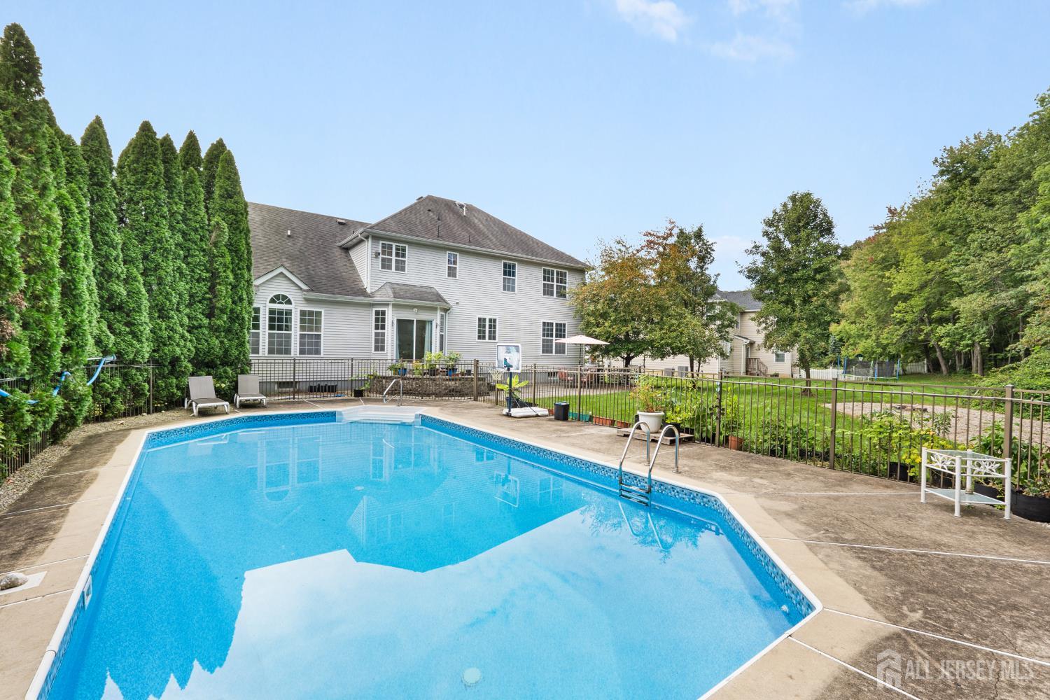 74 Macfarlane Circle Monroe NJ 08831