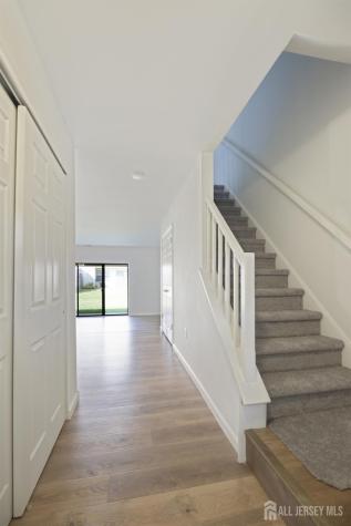 42 E O'neill Court Lawrence NJ 08648