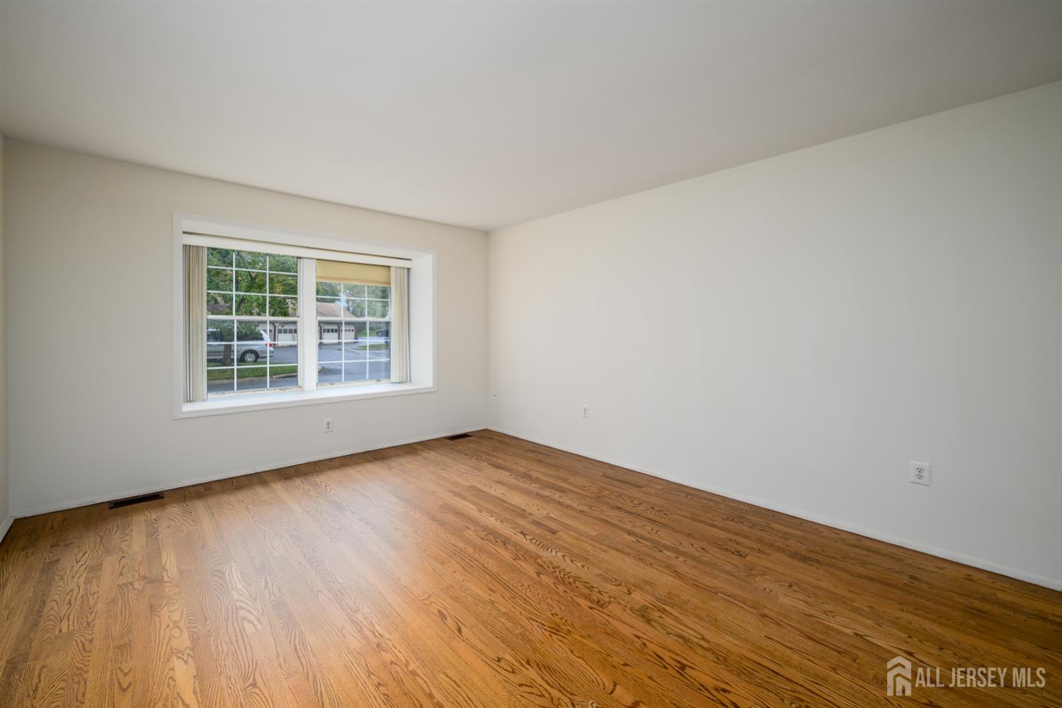 13 Benjamin Franklin Drive Monroe NJ 08831