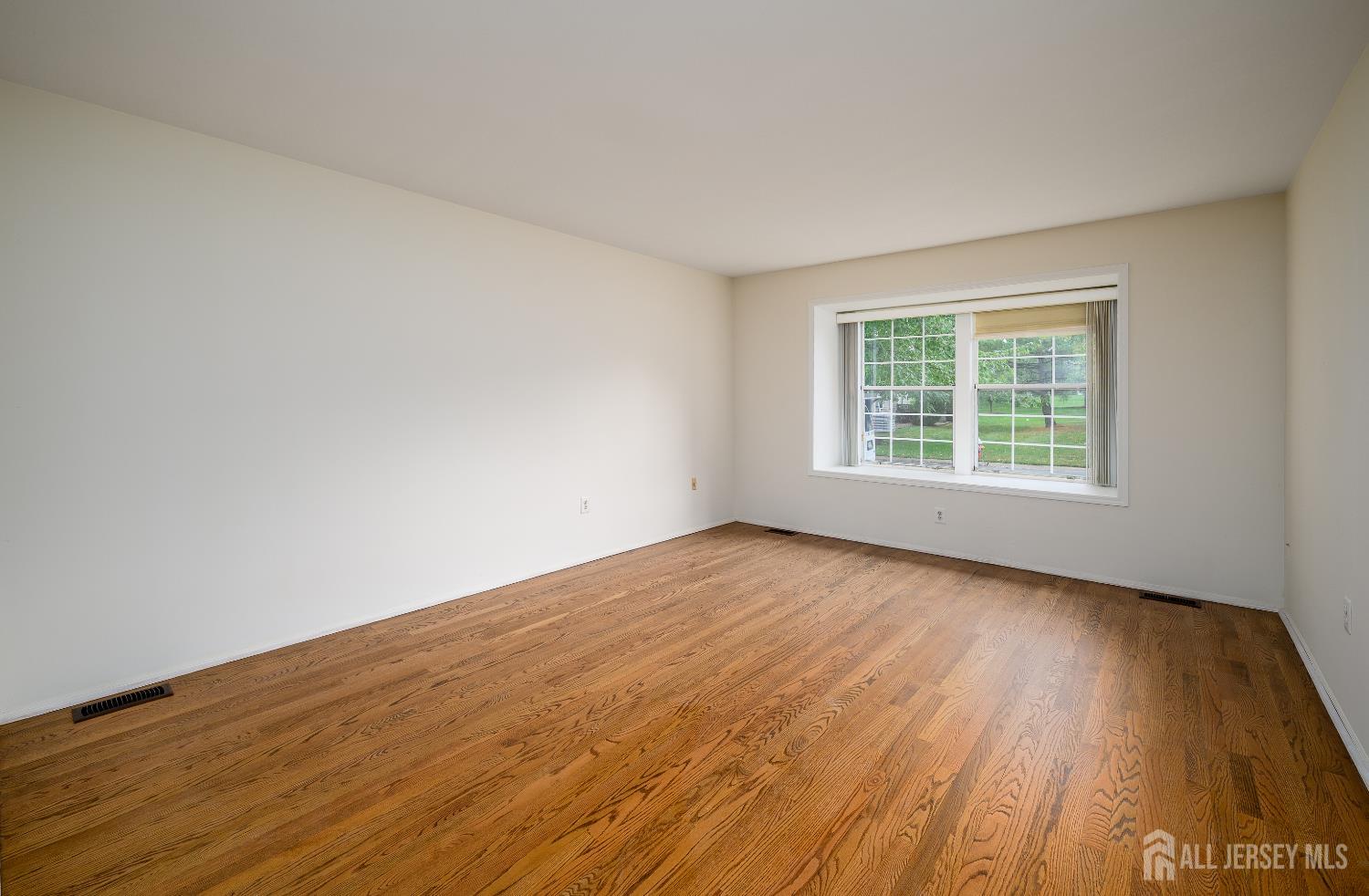 13 Benjamin Franklin Drive Monroe NJ 08831