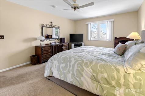 1 Joshua Court South Brunswick NJ 08824