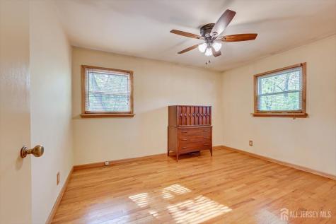 25 Hill Road Edison NJ 08817