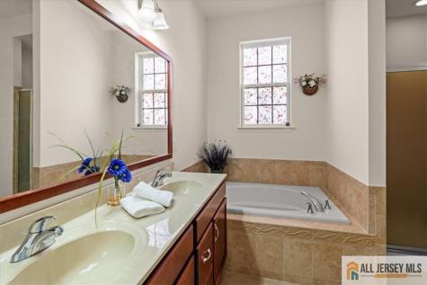 9 Bellingham Drive South Brunswick NJ 08824