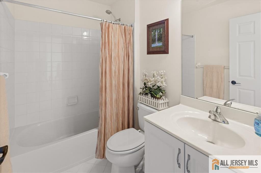 9 Bellingham Drive South Brunswick NJ 08824