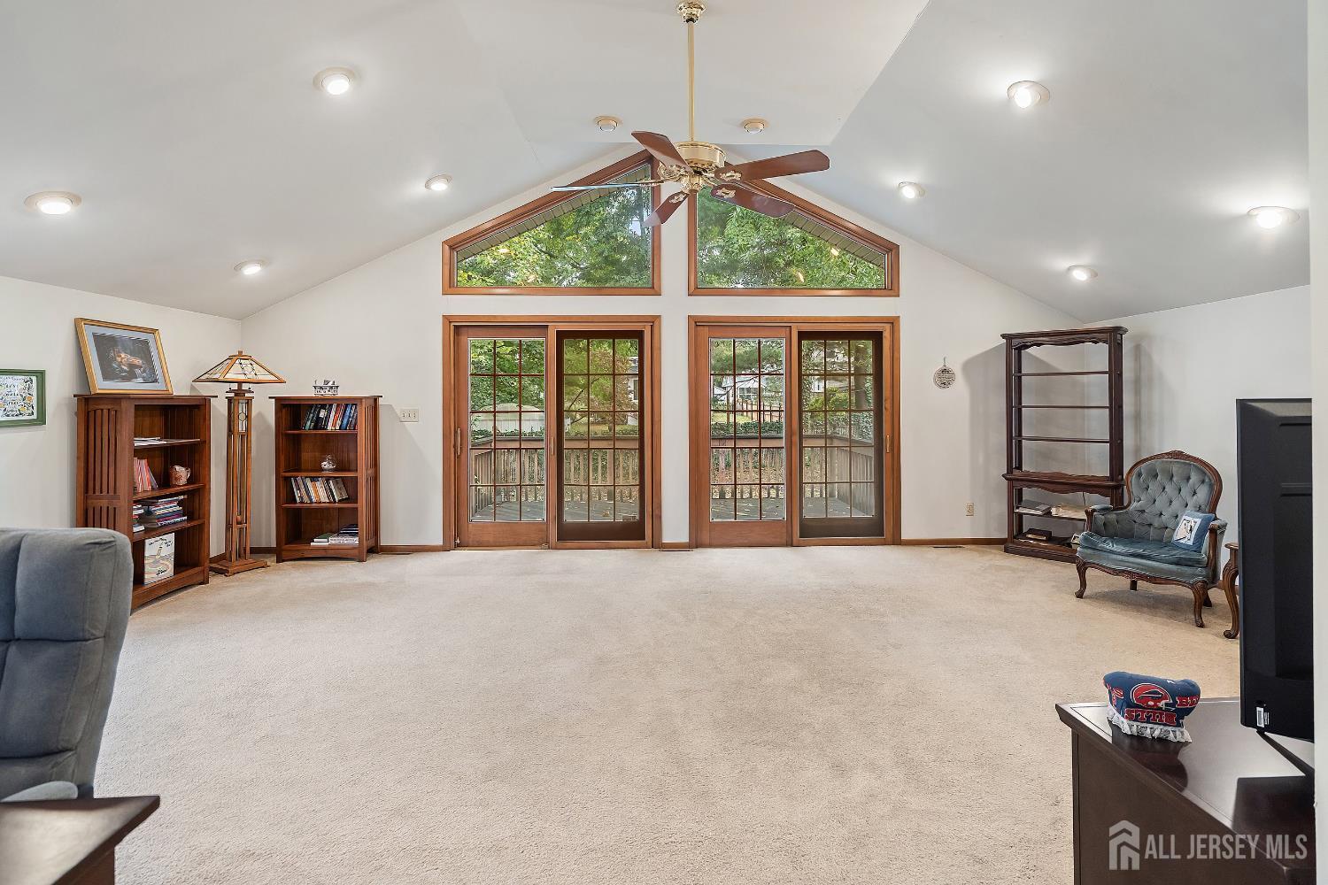 309 Lincoln Avenue Hightstown NJ 08520