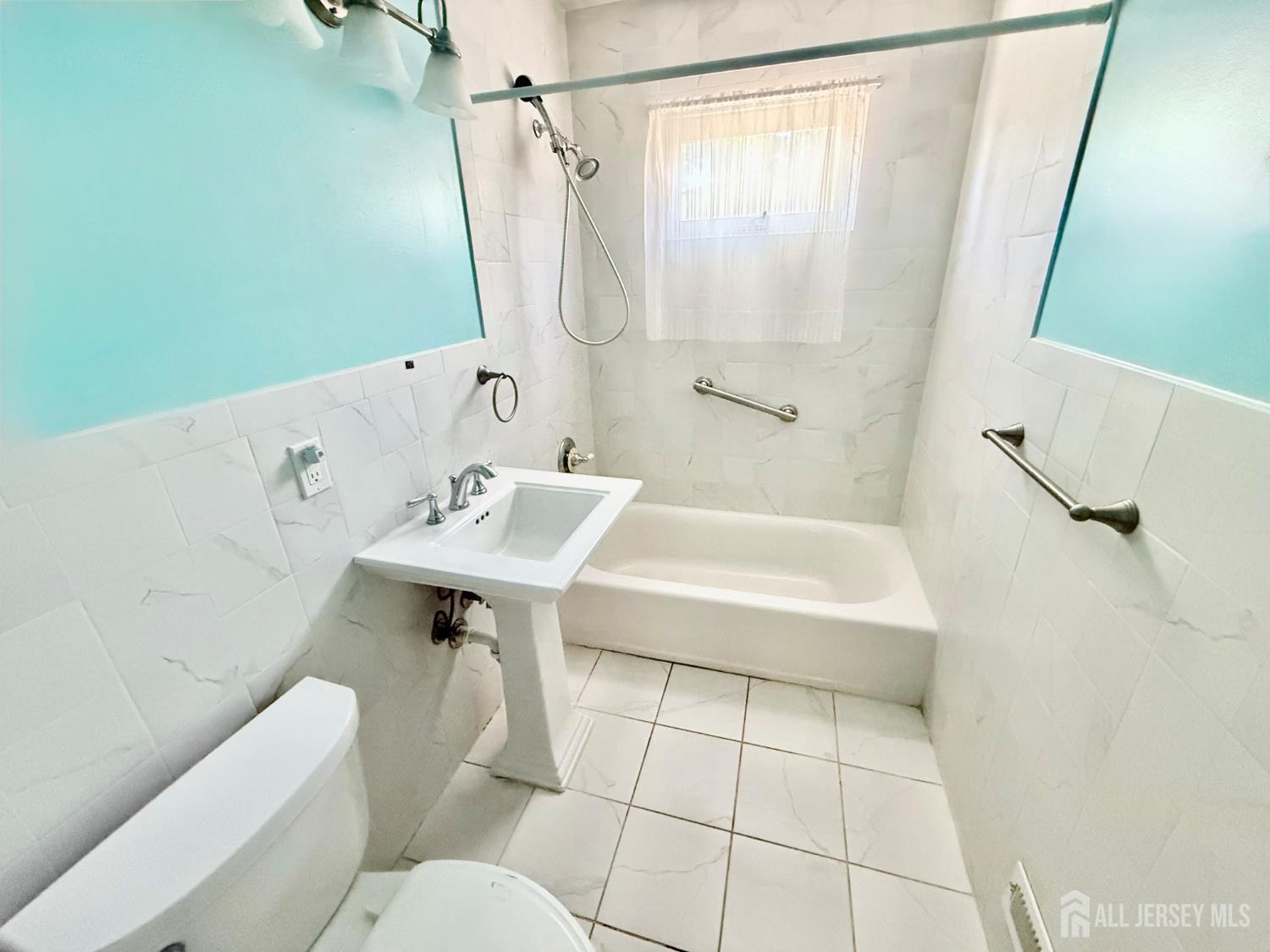 134 9th Street Piscataway NJ 08854