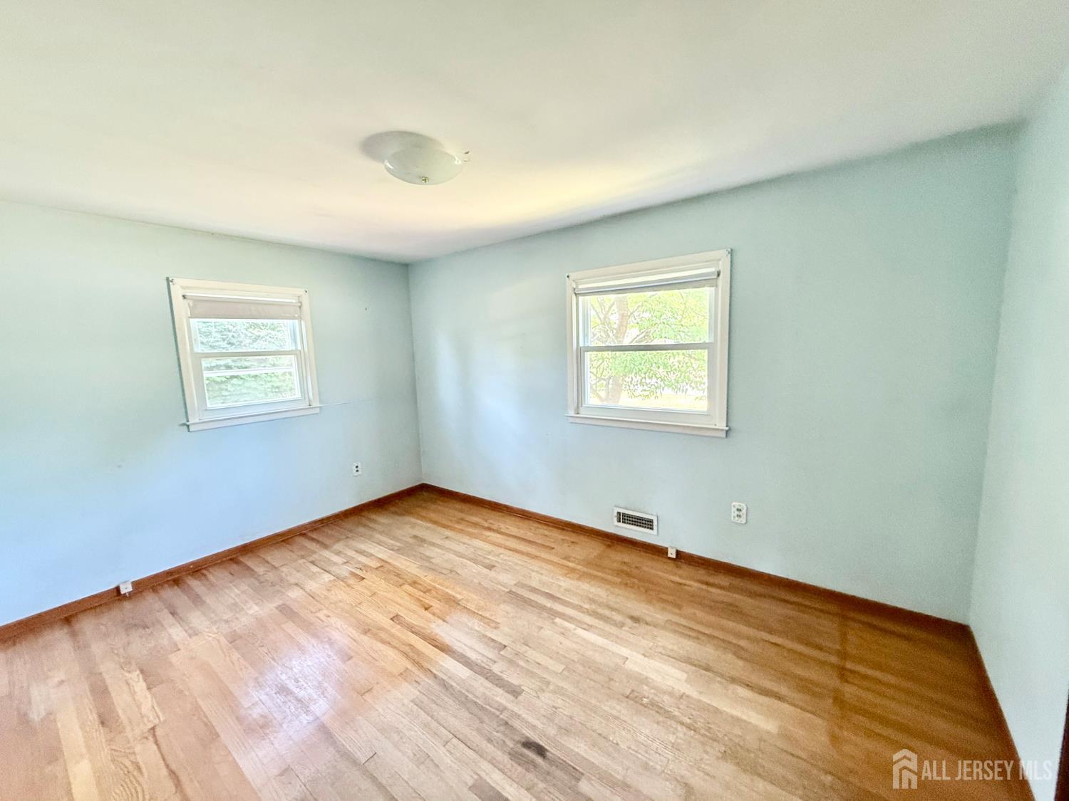 134 9th Street Piscataway NJ 08854