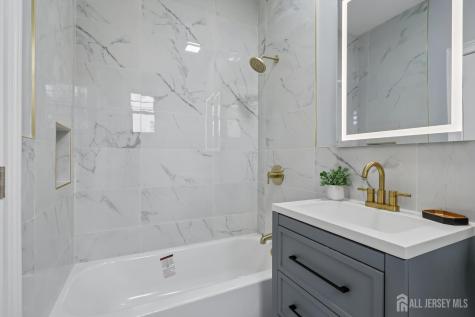 239 Suttons Lane Edison NJ 08817