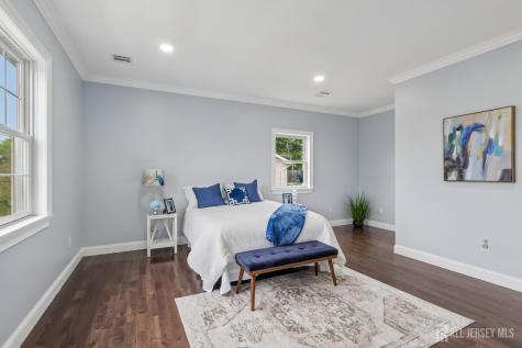 239 Suttons Lane Edison NJ 08817