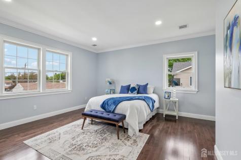 239 Suttons Lane Edison NJ 08817