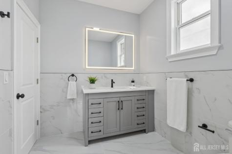 239 Suttons Lane Edison NJ 08817