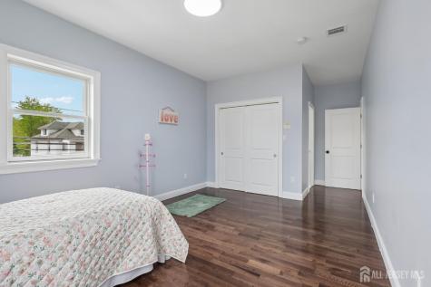 239 Suttons Lane Edison NJ 08817