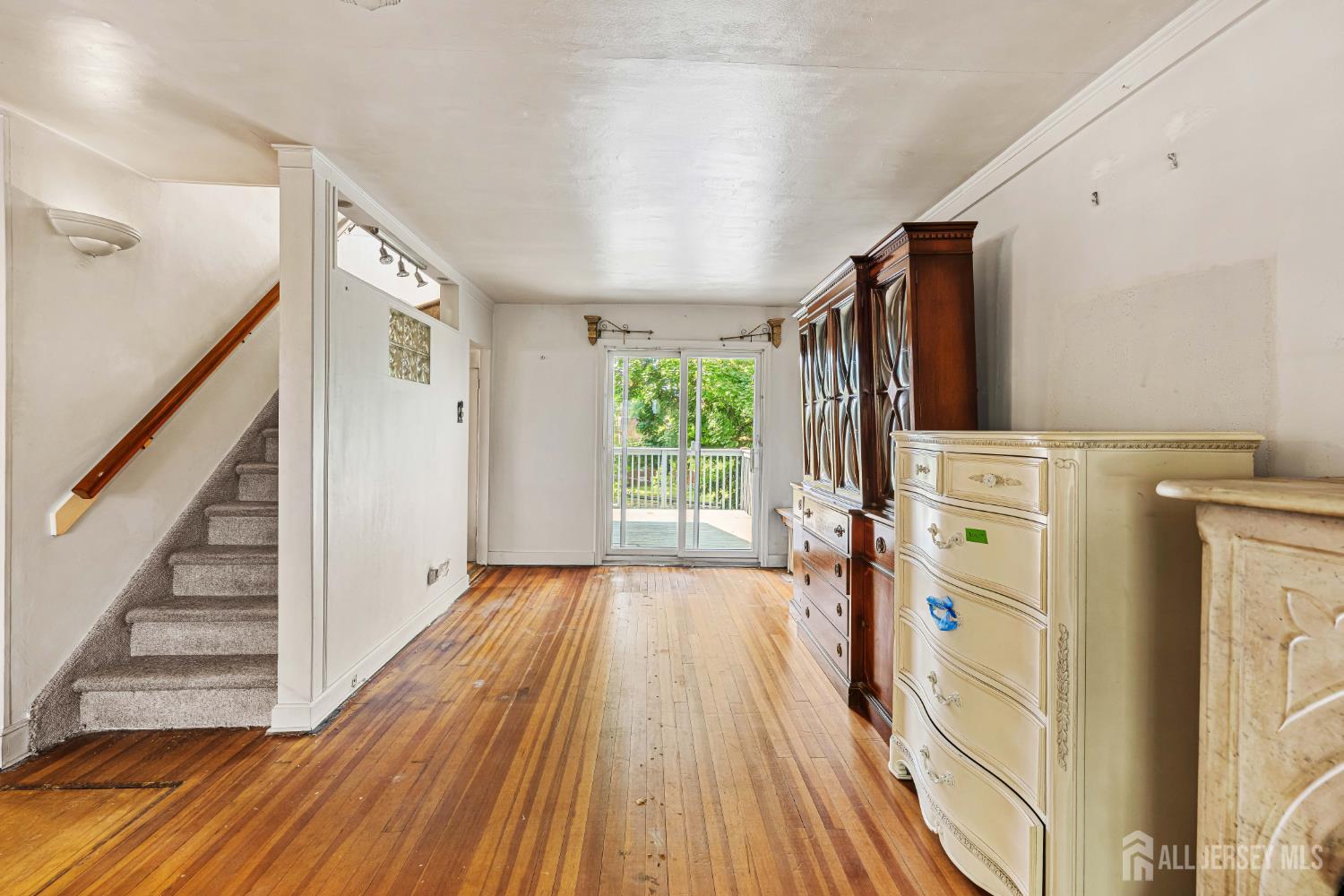 78 Lawrence Avenue Highland Park NJ 08904