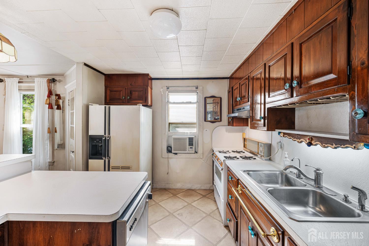 78 Lawrence Avenue Highland Park NJ 08904