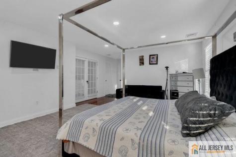 43 Meadow Run Road Bordentown Twp NJ 08505