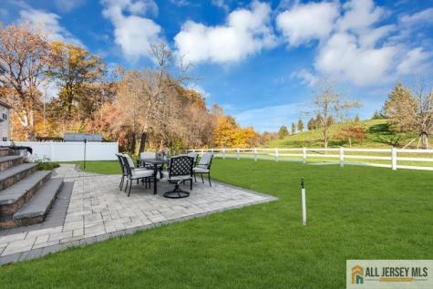 43 Meadow Run Road Bordentown Twp NJ 08505