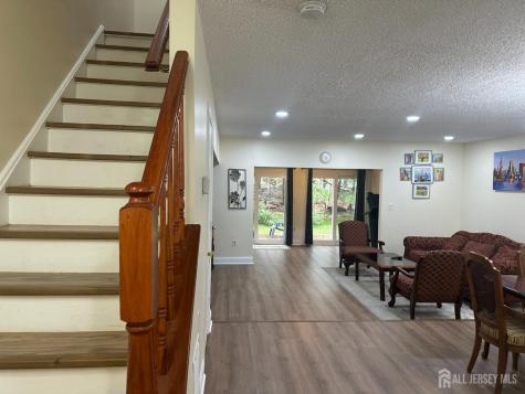 13 Albury Way North Brunswick NJ 08902