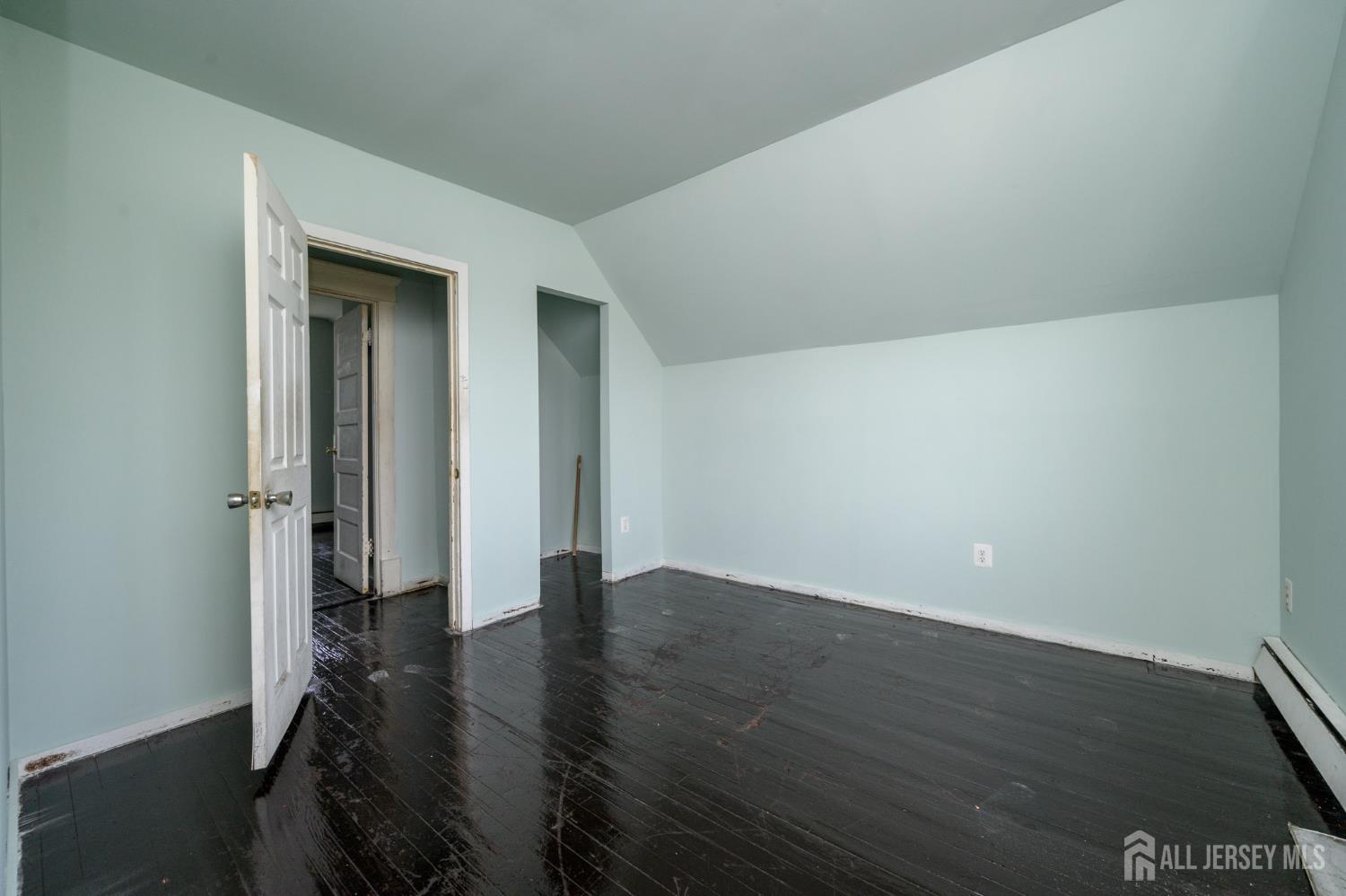 313 Wagner Avenue Perth Amboy NJ 08861