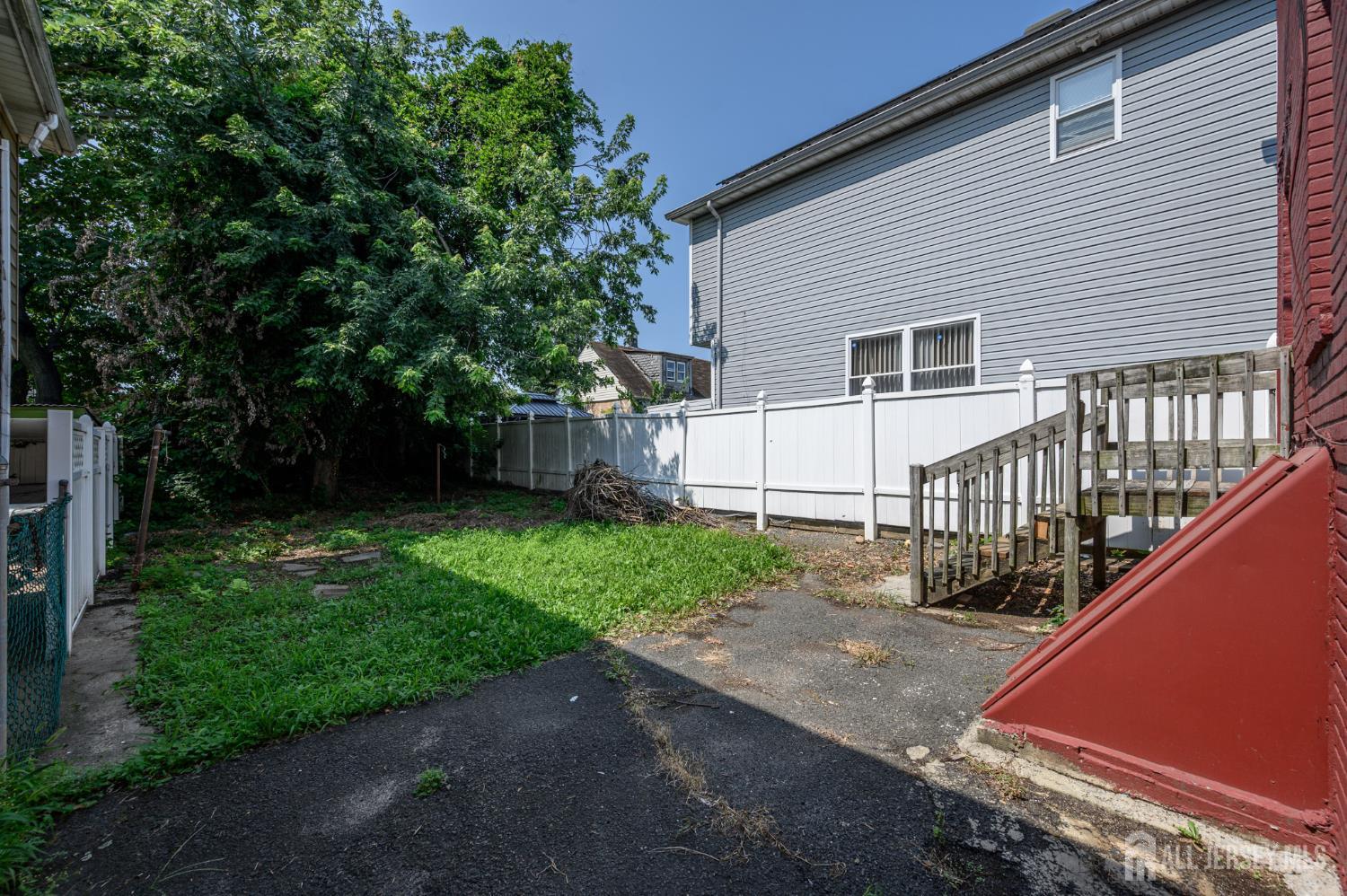 313 Wagner Avenue Perth Amboy NJ 08861