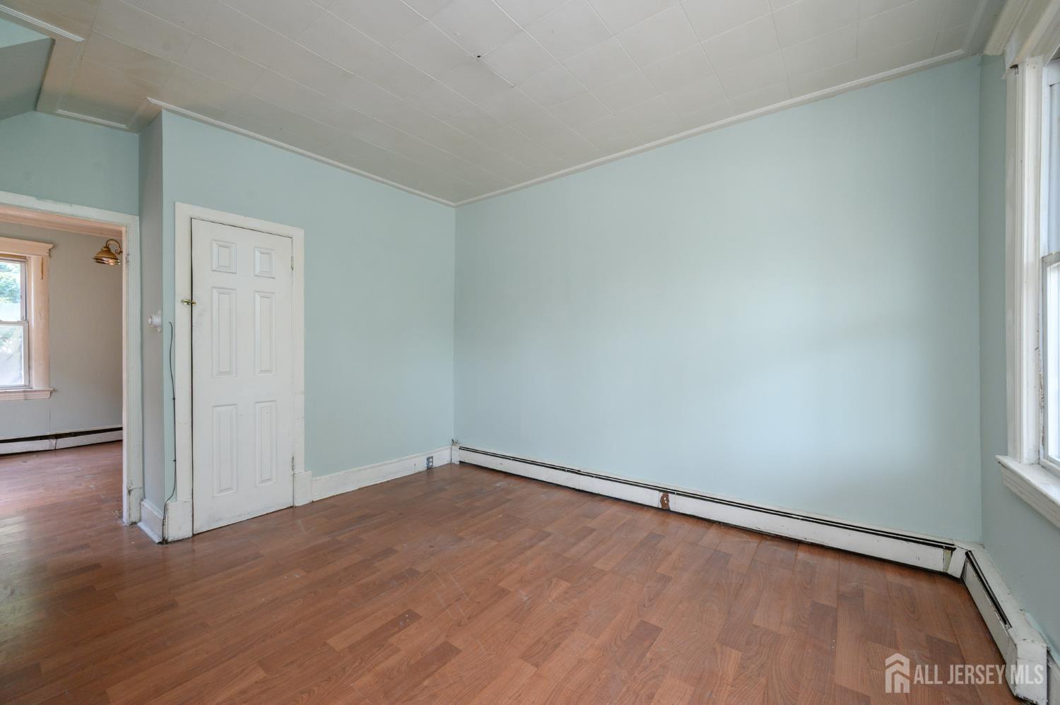 313 Wagner Avenue Perth Amboy NJ 08861