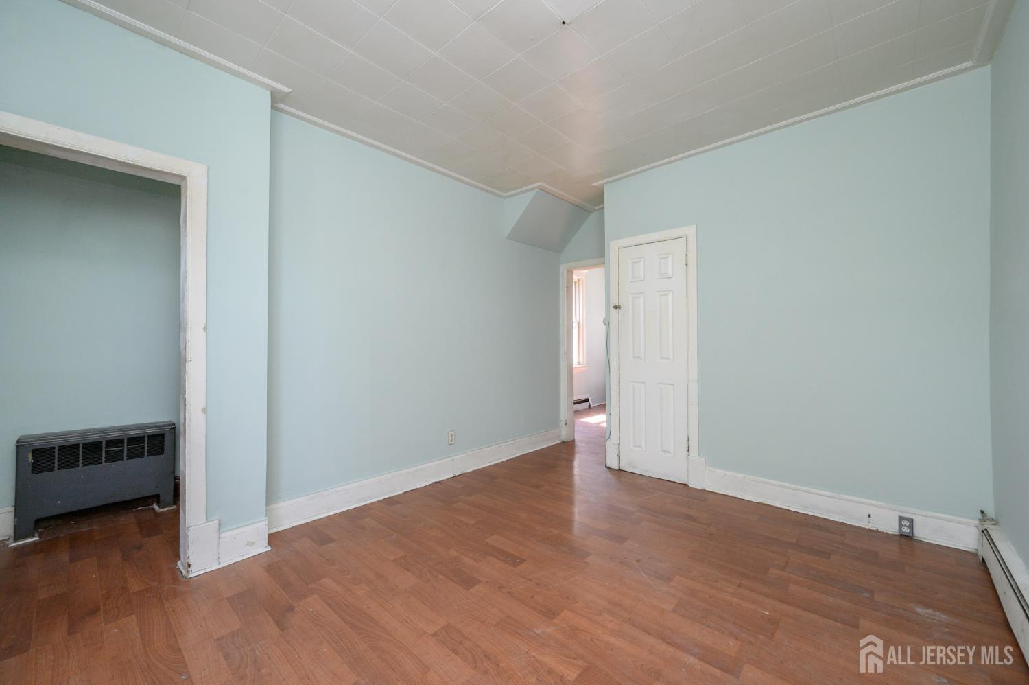 313 Wagner Avenue Perth Amboy NJ 08861